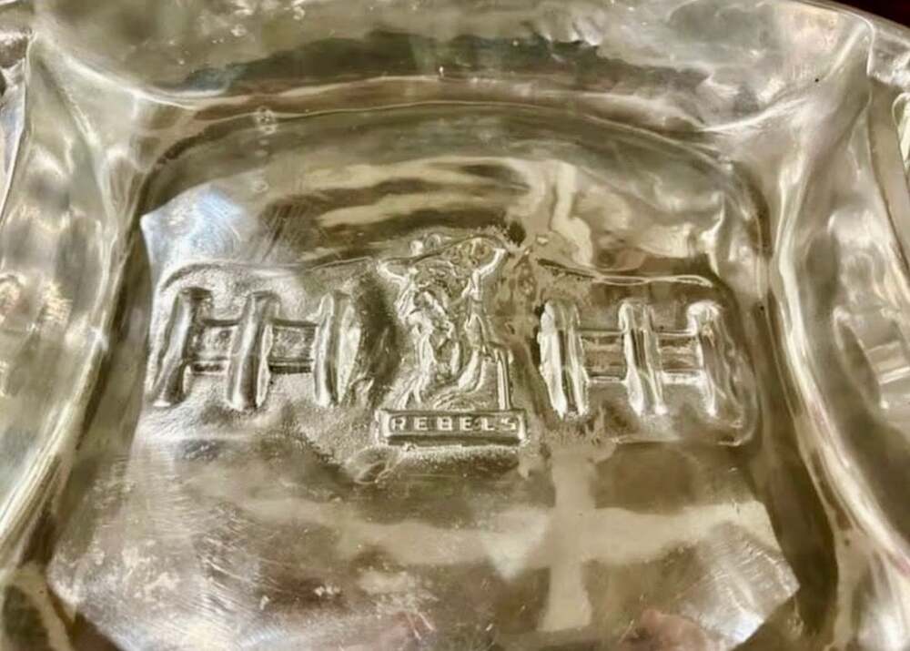 JMM Ole Miss Rebels Aluminum Football Serving Tray Hecho En Mexico